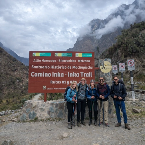 Inca Trail Hikers: 4 days, 3 nights to Machu Picchu, in the mountain landscape of the Peruvian Andes